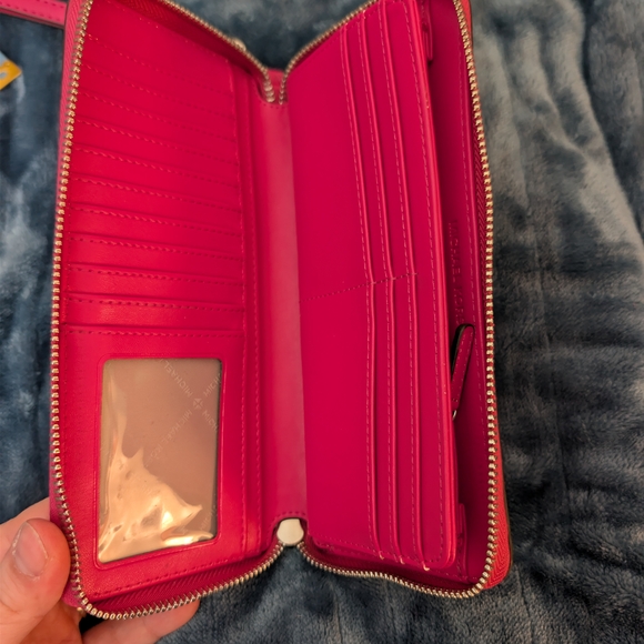 Michael Kors Calf Hair Hot Pink Zebra Continental Wallet Wristlet MISSING PULL - Picture 6 of 7